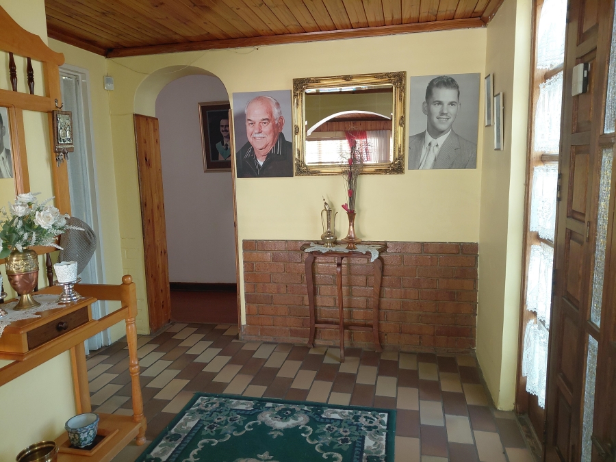 4 Bedroom Property for Sale in Despatch Central Eastern Cape